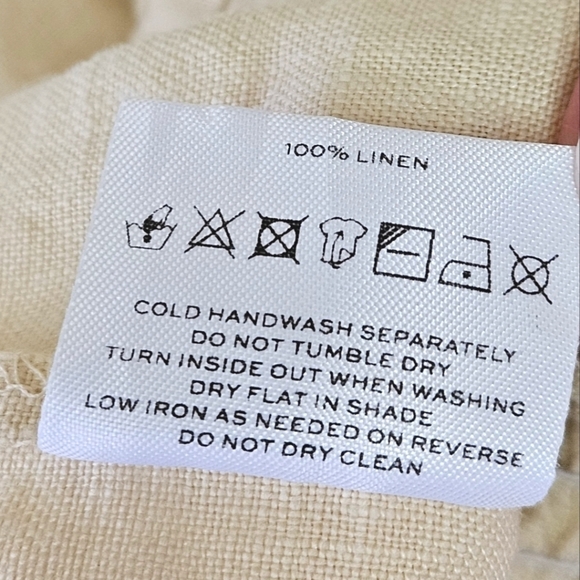 Faithfull the Brand Smocked Linen Crop Top with Peplum Hem in Sand Size 8 - Picture 9 of 12